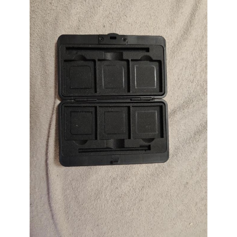 Boite de rangement de jeux ds et 3ds 