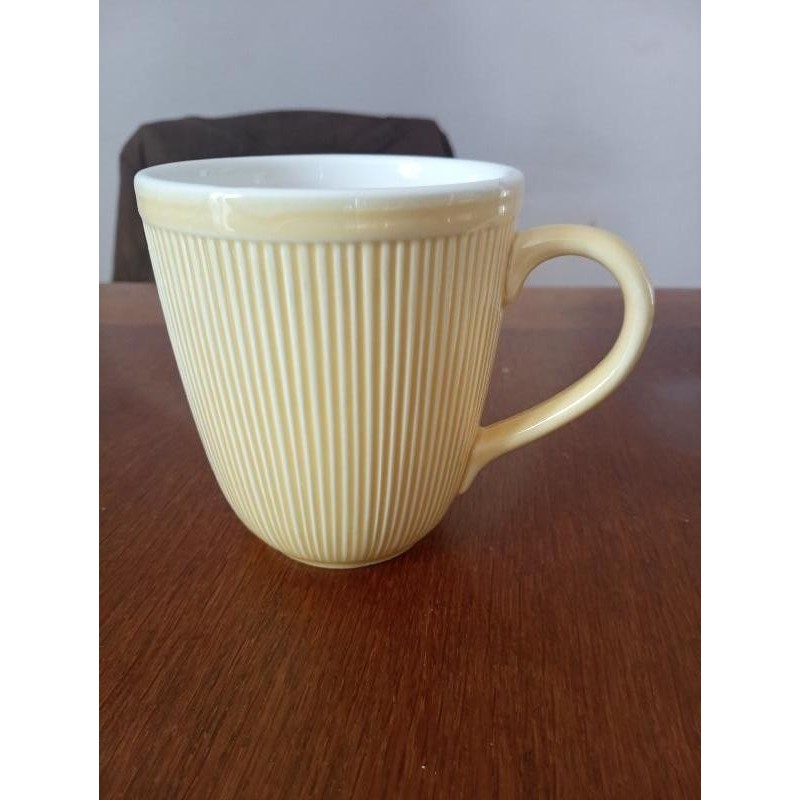 Mug jaune
