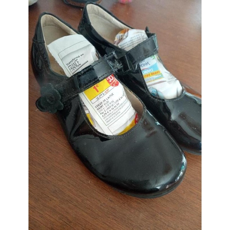 Ballerines noir vernis TAILLE 34