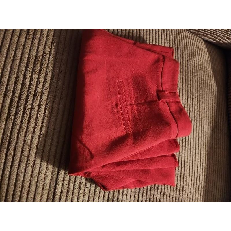 Pantalon cache cache fushia  TAILLE 36