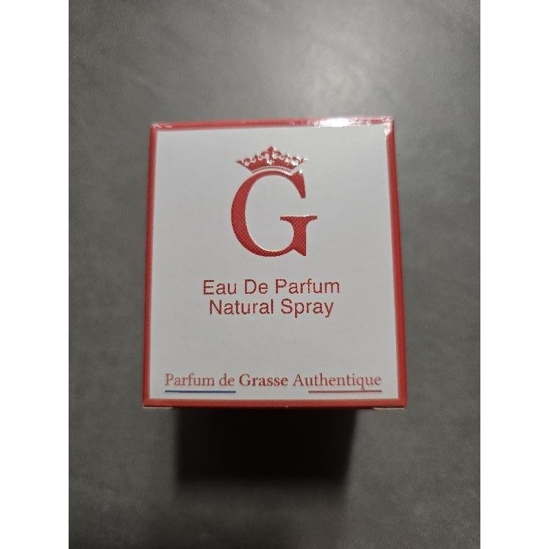 Parfum grasse blanc et rouge