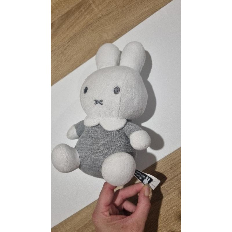 Peluche avec bille Miffy
