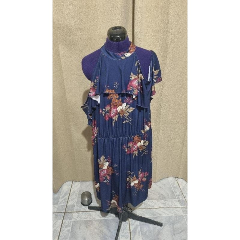 Robe Bodyflirt épaules dénudés  TAILLE 50