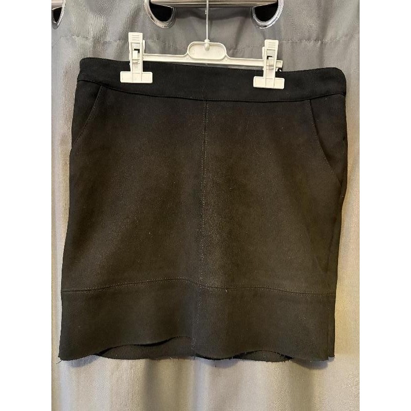 Jupe en daim Only  TAILLE 38