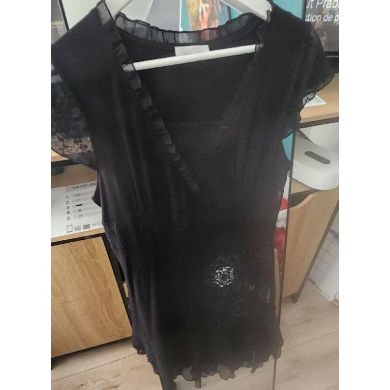 Tunique noire manches courtes TAILLE 40