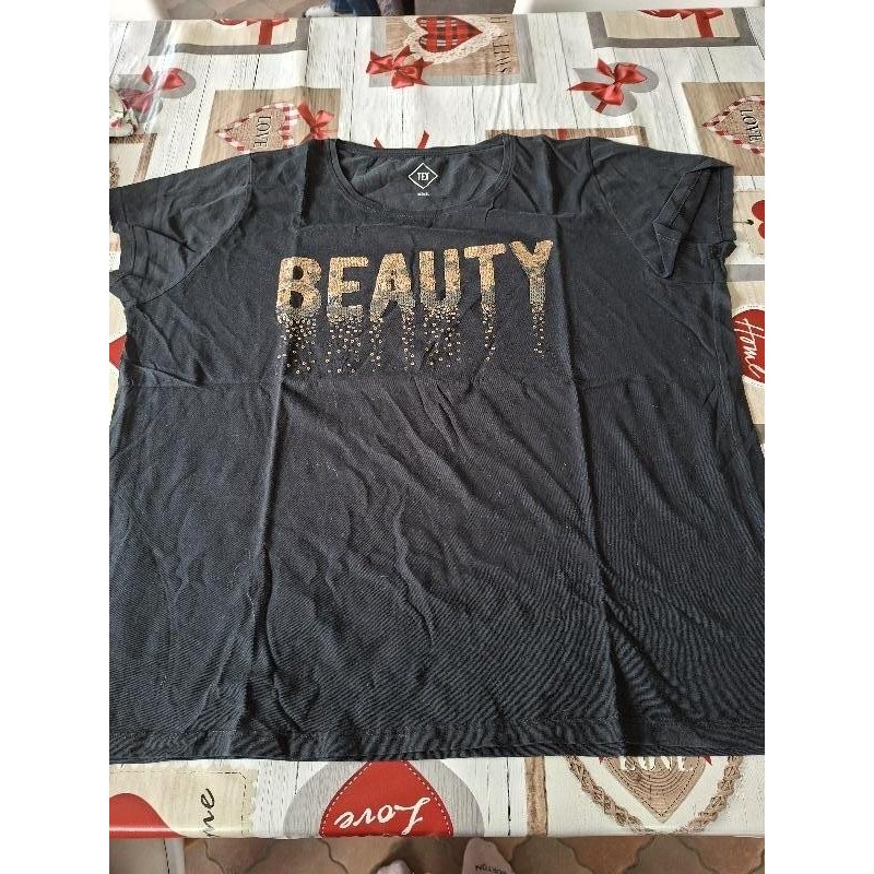 Tee-shirt texte 44 beauty TAILLE 44