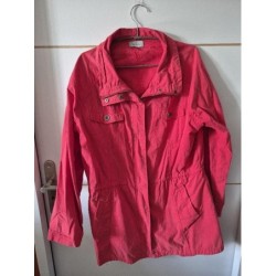Veste rouge TAILLE L