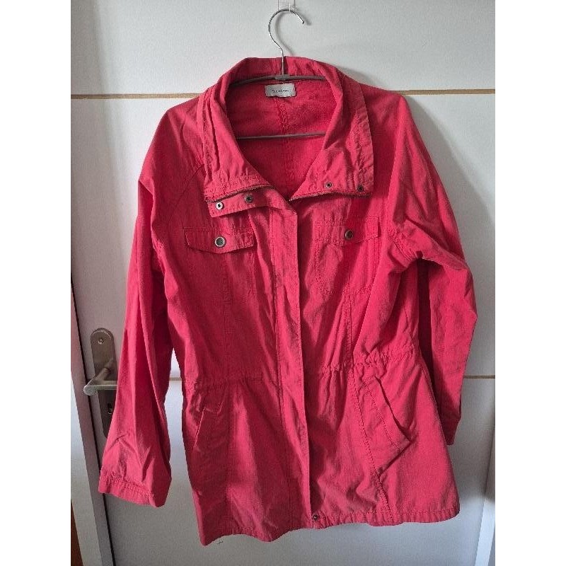 Veste rouge TAILLE L