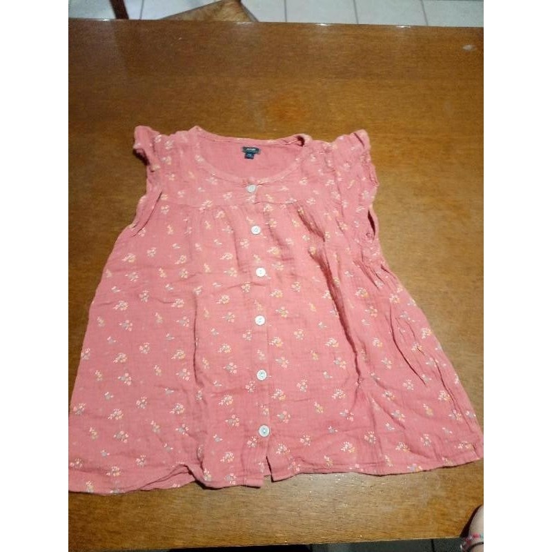 T-shirt  TAILLE 12ans 