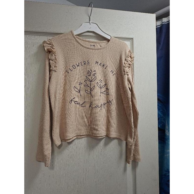 Pull flowers 10 ans TAILLE 10 ans