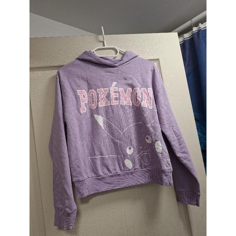 Pull pokemon 12 ans  TAILLE 12 ans 