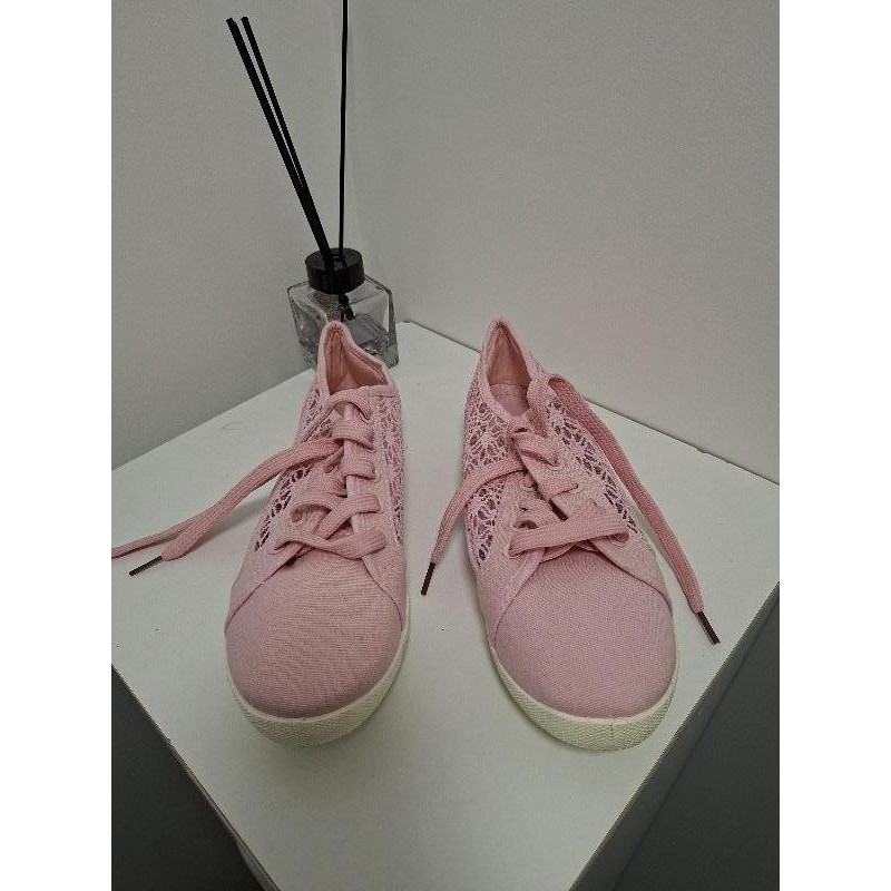 Basket femme 39 TAILLE 39