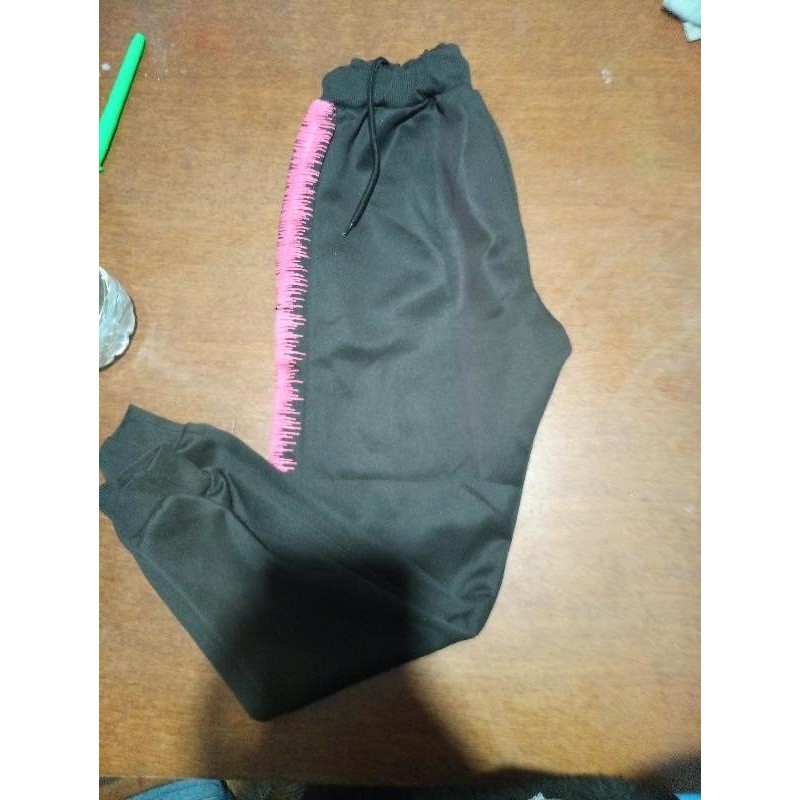 Pantalon  TAILLE 10ans