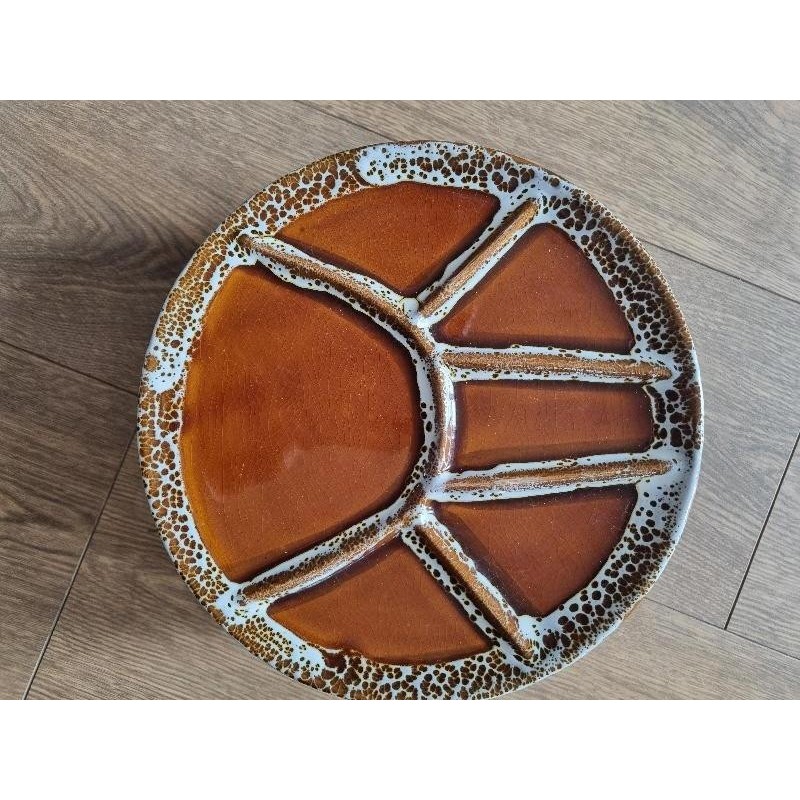 1 lot de 8 assiettes à  fondue bourguignonne 