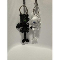 Porte clé noir dragon 