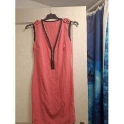 Robe corail  TAILLE 9